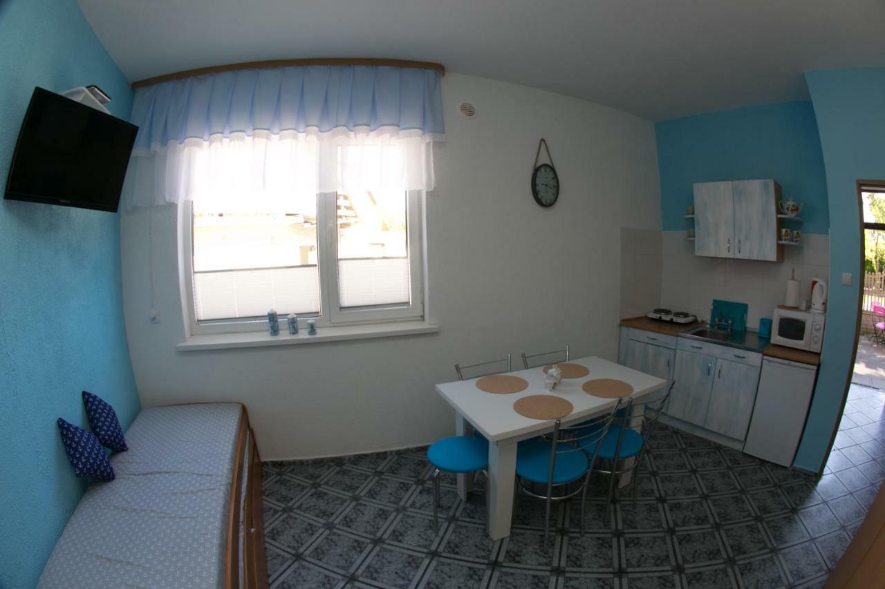 Studio-Tani Apartament รอวี ภายนอก รูปภาพ
